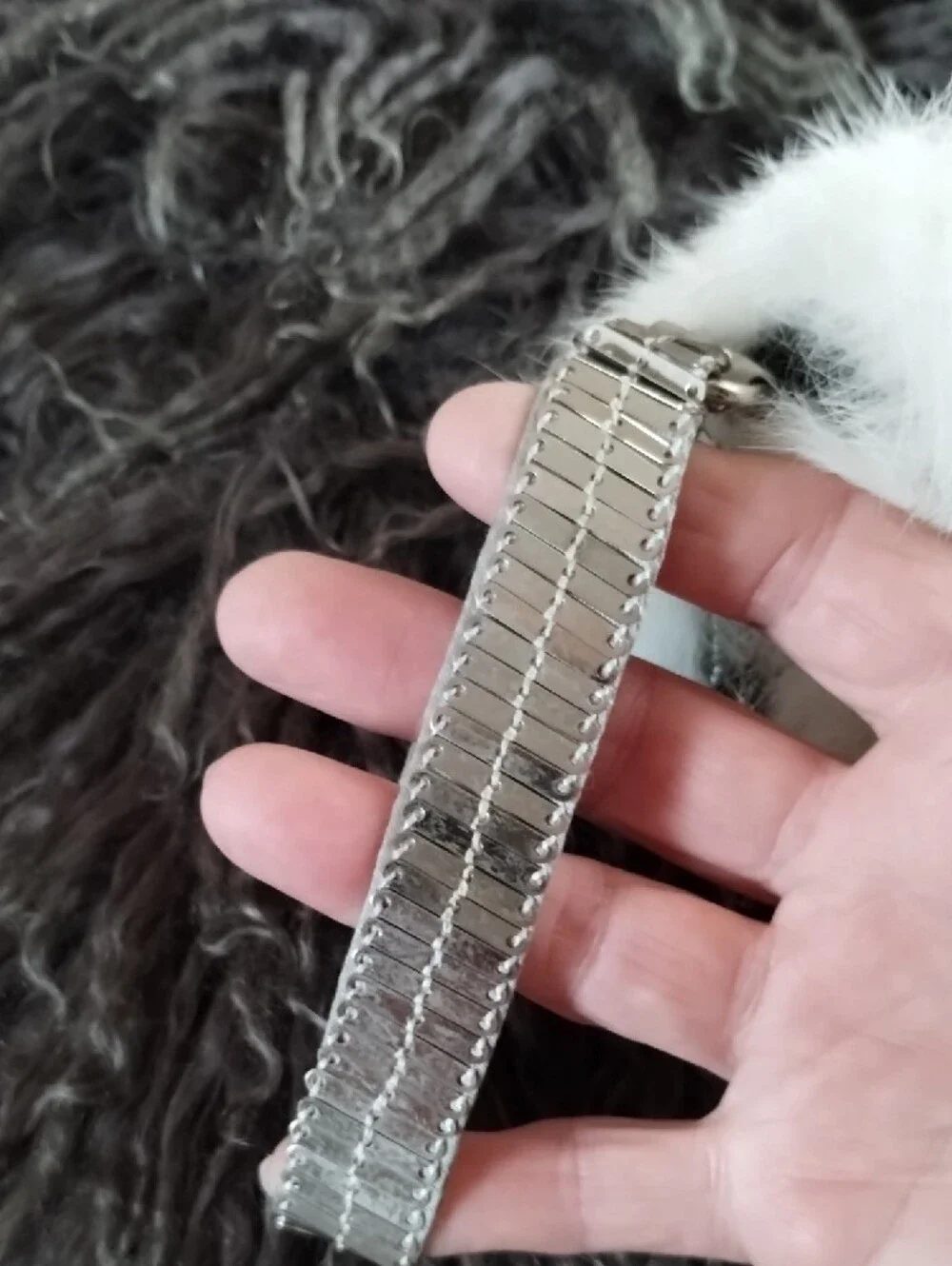 Armani White Fur And Chainmail Evening Bag - Elegant Winter Style